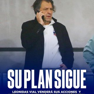 𝑴𝑶𝑺𝑨 𝑪𝑶𝑵𝑺𝑶𝑳𝑰𝑫𝑨 𝑺𝑼 𝑷𝑶𝑫𝑬𝑹 𝑬𝑵 𝑴𝑨𝑪𝑼𝑳😯🔥

Un cambio estructural definitivo se vive en la interna de Colo Colo tras confirmarse que el empresario Leonidas Vial venderá la totalidad de sus acciones en la concesionaria Blanco y Negro al actual timonel, Aníbal Mosa. La operación, gatillada por una millonaria Oferta Pública de Acciones (OPA) de casi US$10 millones lanzada por el dirigente puertomontino, marca el fin de años de división y disputas por el control del club.

A través de su sociedad Rentas ST Limitada, Vial manifestó formalmente su interés en aceptar la oferta de $162 por papel, comprometiéndose además a facilitar la salida de los demás accionistas de su bloque. Con este movimiento, Aníbal Mosa se encamina a ser el máximo controlador del “Cacique”, concentrando el poder administrativo y dejando al Club Social y Deportivo Colo Colo como el único bloque de oposición restante. 

Se espera que este nuevo orden jerárquico se ratifique este miércoles 29 de abril en la Junta Anual de Accionistas que se llevará a cabo en el Estadio Monumental.

¿Qué te parece este nuevo rumbo para Colo-Colo?👀✍🏽 #RR